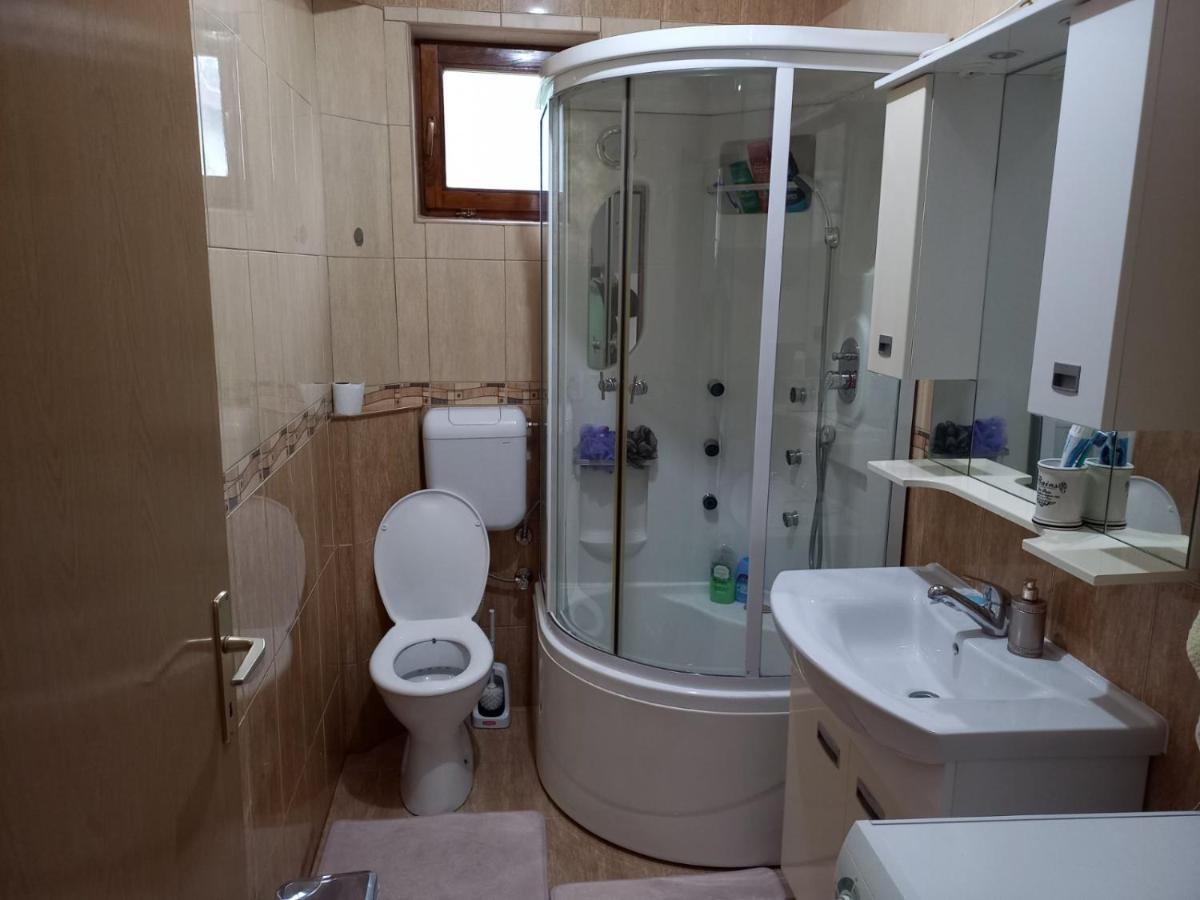 Vacation Home "Cehic" Kulen Vakuf Exterior foto